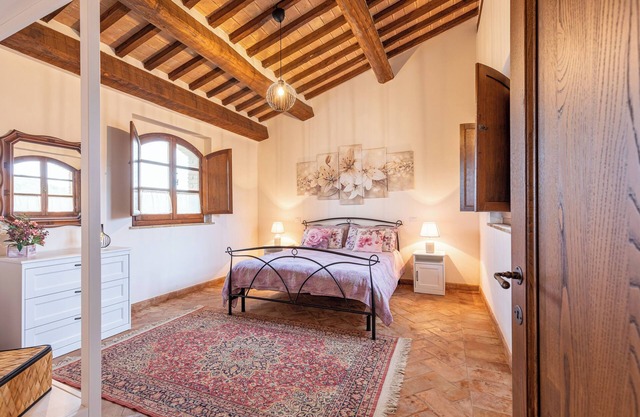 Apartment 'Greta' with Shared Pool, Wi-Fi and Air Conditioning