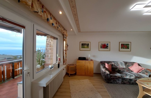 Apartment 'Guck Ins Tal' with Private Terrace and Wi-Fi