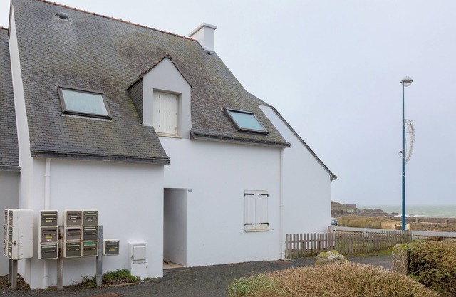 Apartment 'Guillaume' with Sea View