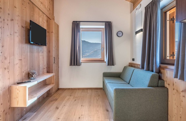 Apartment "Guntschöllerhof Rotwand" with Mountain View, Wi-Fi, Balcony & Garden