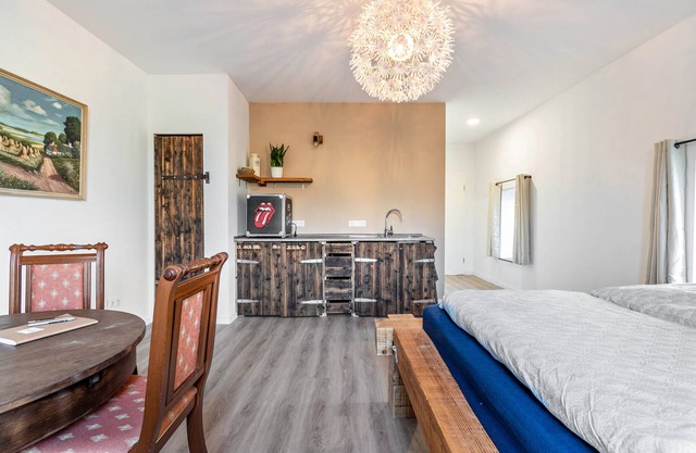 Apartment 'Gutgemacht' with Shared Terrace, Shared Garden and Wi-Fi
