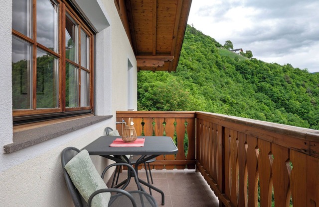Apartment 'Hans Kompatscher' with Mountain View, Shared Terrace and Wi-Fi