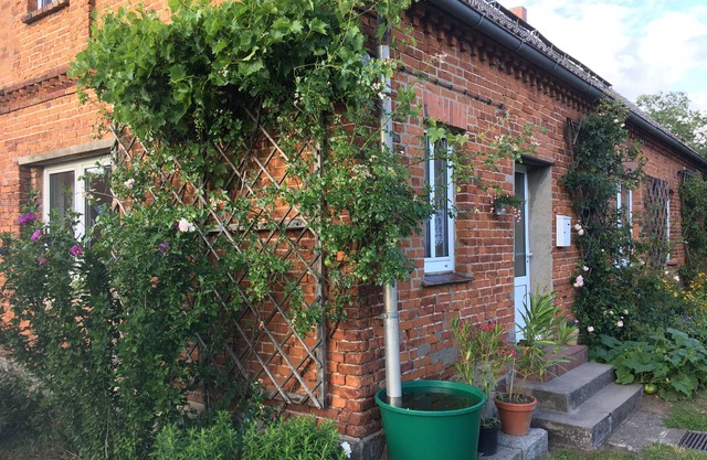 Apartment 'Harmony' with Garden