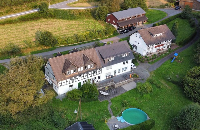 Apartment 'Hase' with Shared Pool, Private Terrace and Wi-Fi