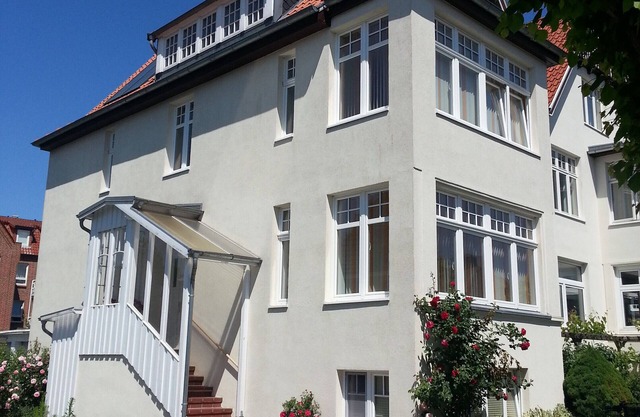 Apartment 'Haus Übersee Wohnung Samoa' with Shared Garden and Wi-Fi