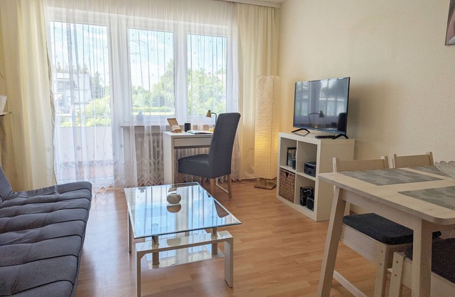 Apartment 'Haus Abendsonne Obergeschoss Klein' with Shared Terrace, Balcony and Wi-Fi