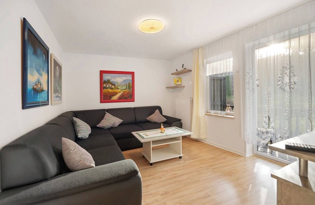 Apartment 'Haus Annenberg' with Shared Terrace, Shared Garden and Wi-Fi