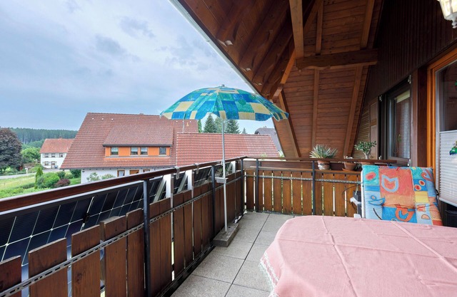 Apartment 'Haus Barbara' with Shared Garden, Balcony and Wi-Fi