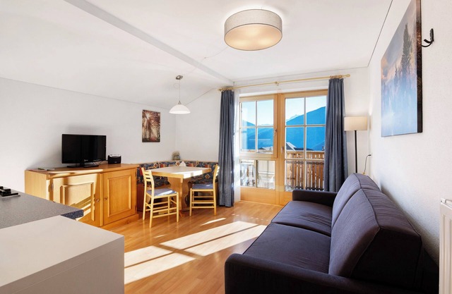 Apartment 'Haus Peer D1' with Mountain View, Balcony and Wi-Fi