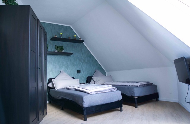 Apartment 'Heide West' with Balcony and Wi-Fi