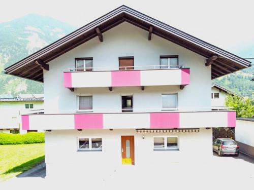 Apartment Heidi-3 by Interhome