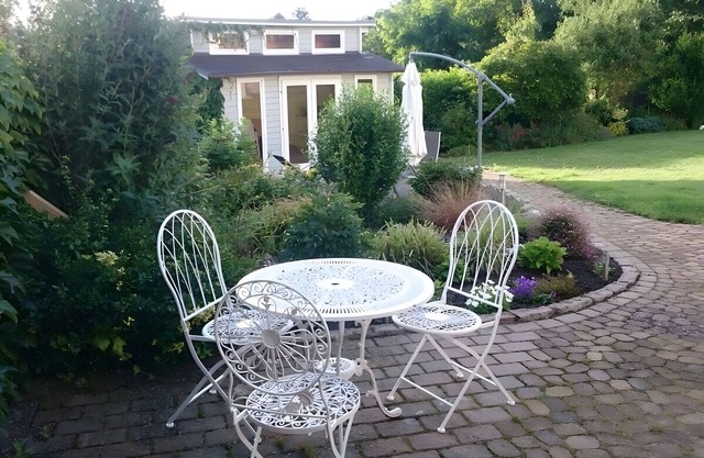 Apartment 'Heimat' with Private Terrace, Shared Garden and Wi-Fi