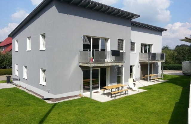 Apartment 'Heß' with Private Terrace, Private Garden and Wi-Fi