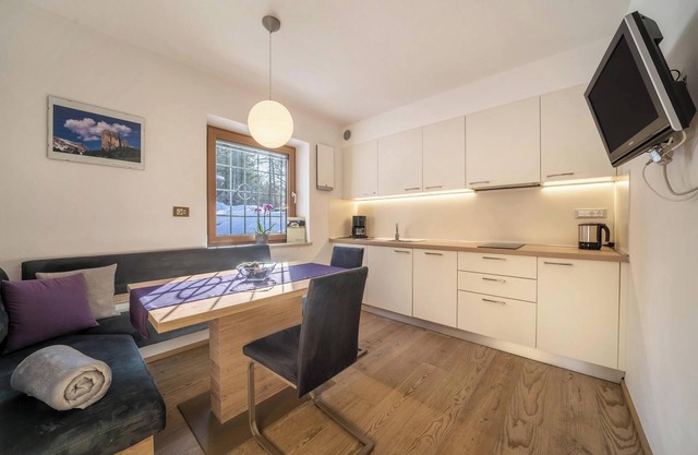 Apartment "Hirzer" near Skiing Area with Forest View, Wi-Fi, Balcony & Shared Garden