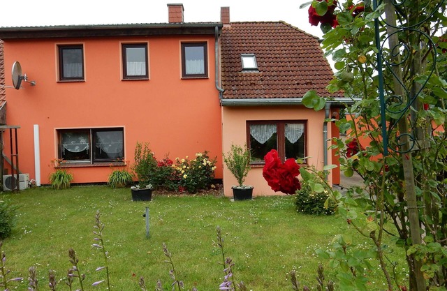 Apartment/Hof - FeWo WE 6402 Holiday u Fishing on Rügen-quiet location, Garden!