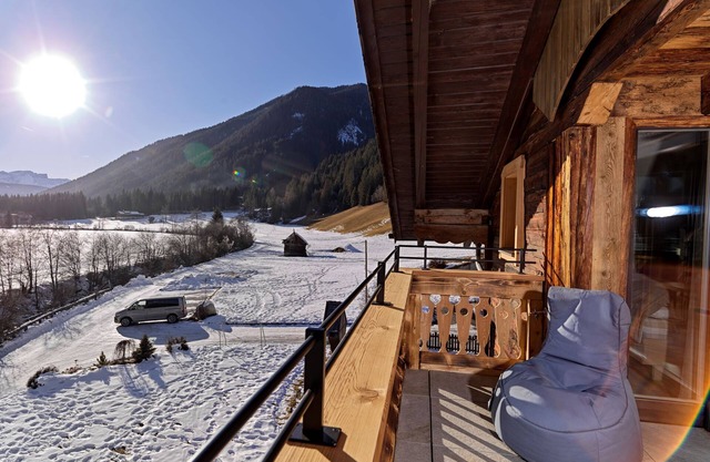 Apartment “Hofchalet Blume - Örlerhof” with Mountain View, Sauna, Garden & Terrace