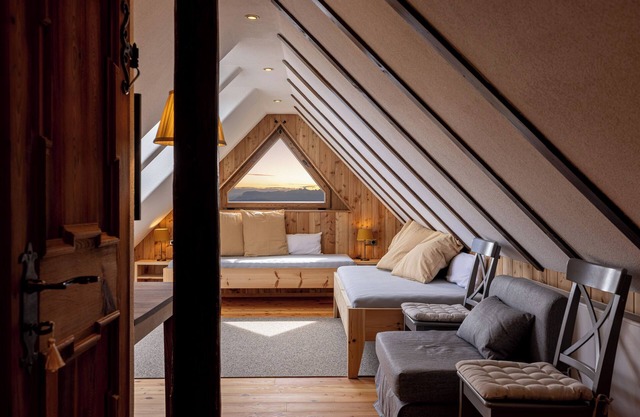 Apartment 'Hofer Hitt 2' with Mountain View, Shared Garden and Wi-Fi