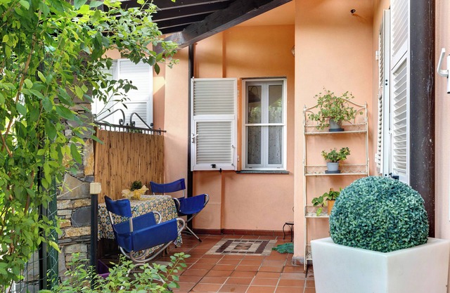 Apartment 'Home Charlene' with Wi-Fi