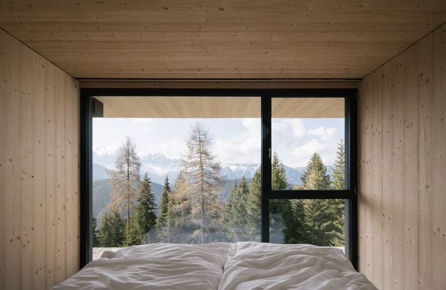 Apartment Hotel "Anders Mountain Suites 3" with Private Sauna, Slope Access & Wi-Fi