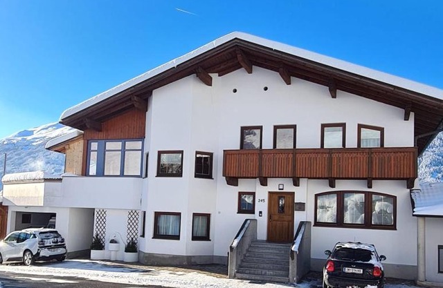 Apartment Huter