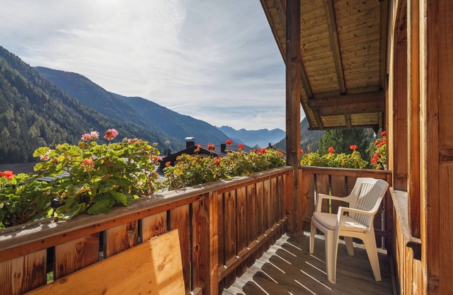 Apartment 'Inneroswalderhof 2' with Mountain View, Shared Garden and Wi-Fi