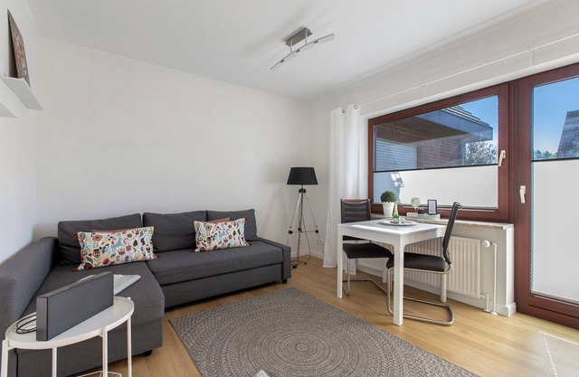 Apartment 'Ida 1' with Private Terrace, Shared Garden and Wi-Fi