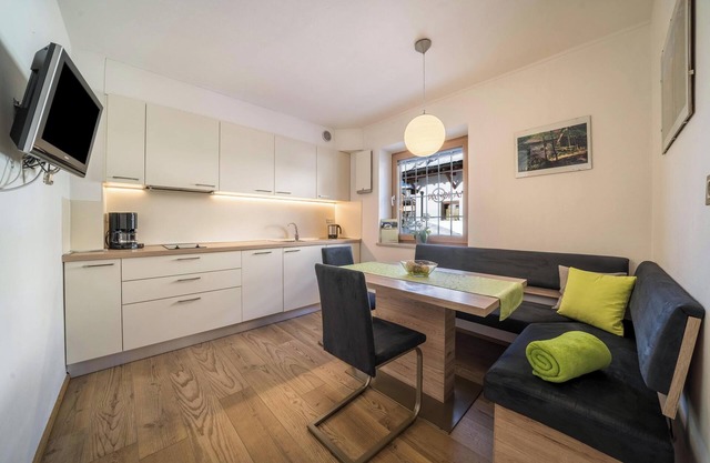 Apartment "Ifinger" near Skiing Area with Forest View, Balcony & Shared Garden