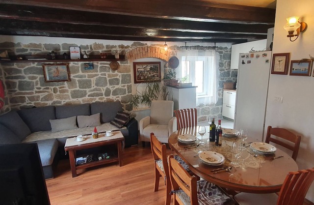 Apartment Igor (48471-A1) - Stobrec