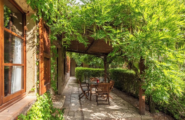 Apartment 'Il Covone' with Shared Pool, Shared Terrace and Wi-Fi