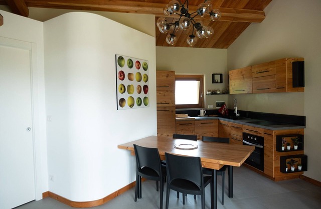 Apartment IL FRUTTETO, in farmhouse at the foot of Monviso with wellness area