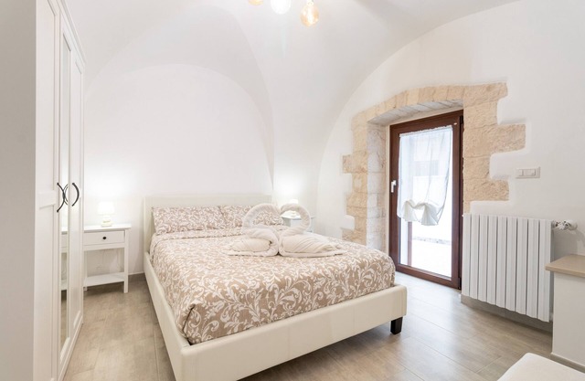 Apartment 'Il Giardino' with Private Terrace, Private Garden and Wi-Fi