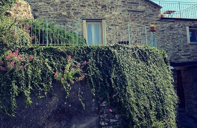 Apartment in a quiet rustico close to the beaches