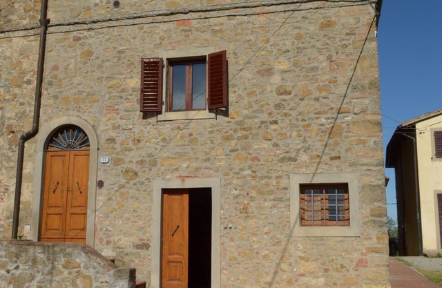 Apartment in a medieval village in the Florentine Chianti