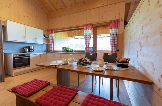 Apartment in a newly built solid wood house with breathtaking panoramic views