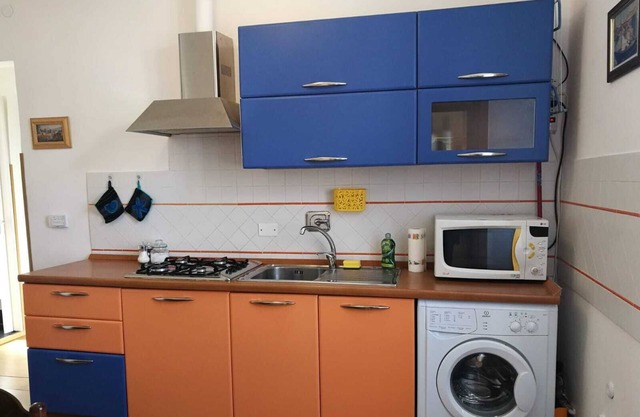 Apartment in a small condominium: LA CASA DI TANIA.