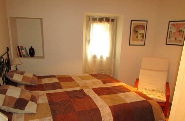 Apartment in a village house, climbing area, natural pools, Cistercian Route