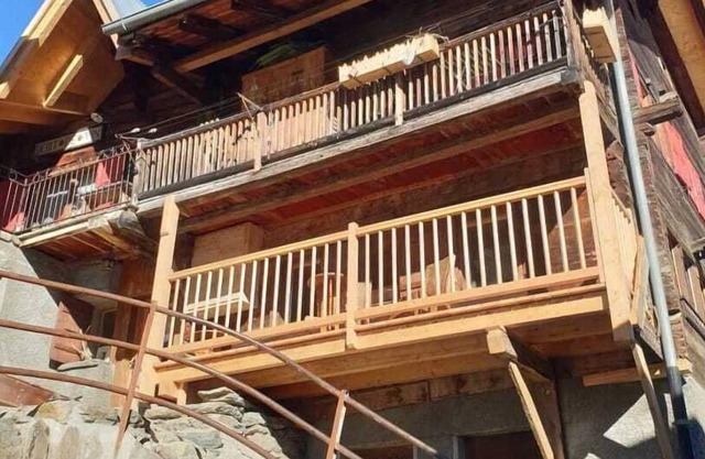 Apartment in an authentic Valais mountain village