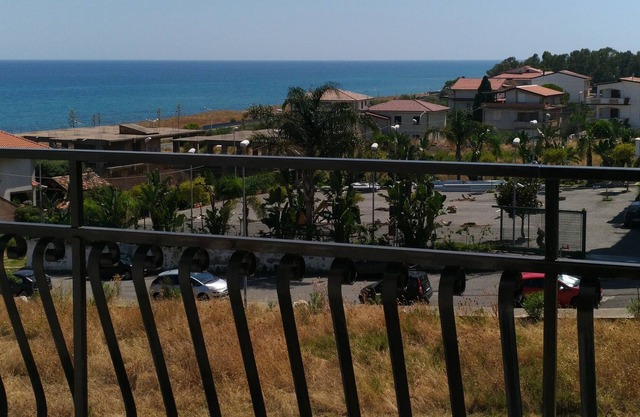 Apartment in an oasis of peace a stone's throw from the sea