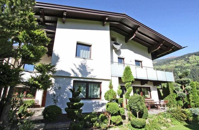 Apartment in Aschau near Ski Lift & Alps