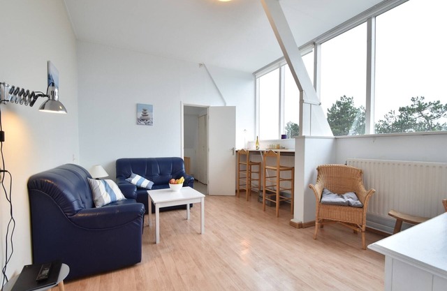 Apartment in Bergen aan Zee near Beach