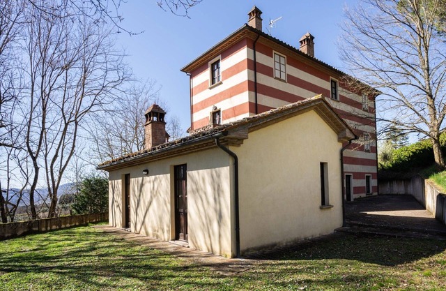 Apartment in Citerna with pool