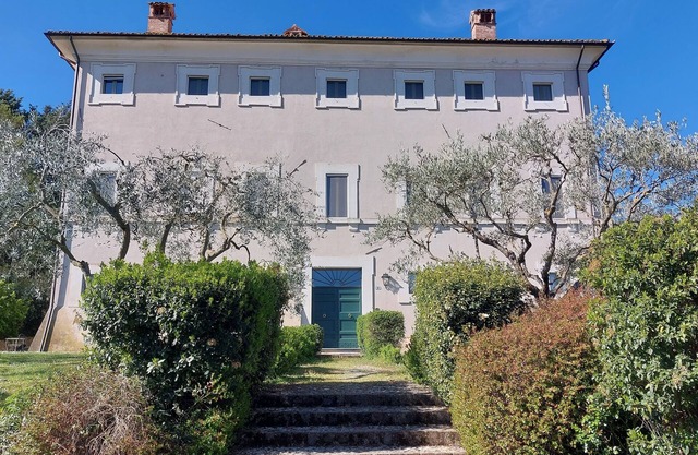 Apartment in country villa with swimming pool