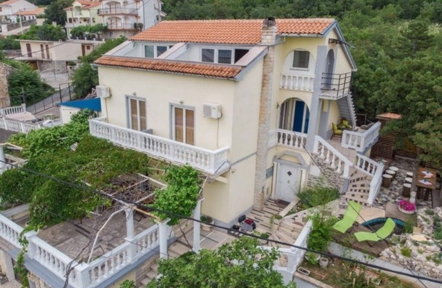 Apartment in Crikvenica with Seaview, Terrace, Air condition, WIFI (4628-3)