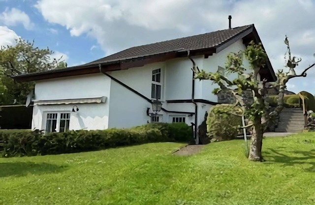 Apartment in Eifel near Hiking Trails