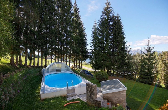 Apartment in Fresach near Millstättersee with pool