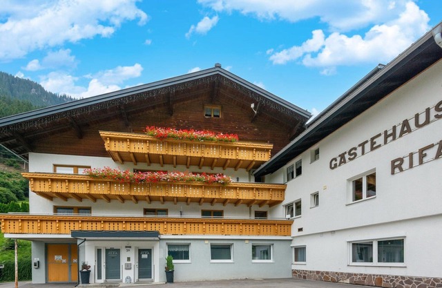 Apartment in Gaschurn near Ski Bus
