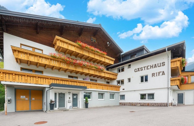 Apartment in Gaschurn near Ski Bus