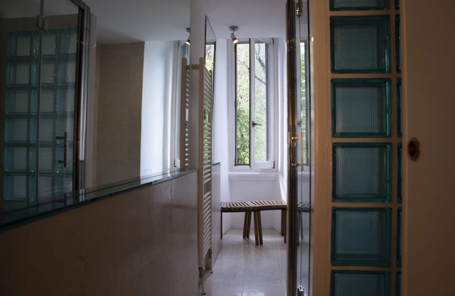 Apartment in historic building, a dip in Milanese history