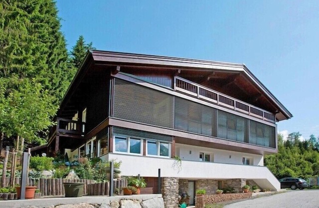 Apartment in Hohe Tauern with Mountain Views