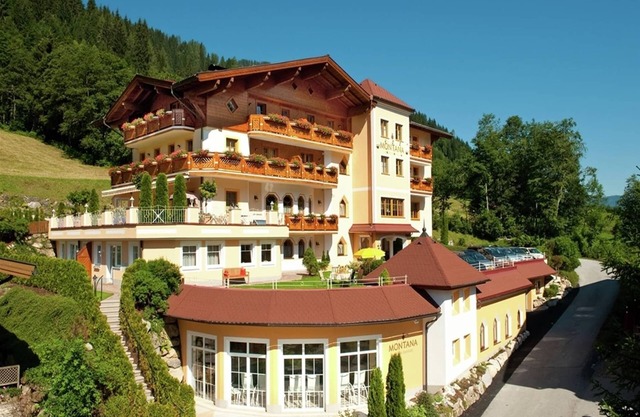 Apartment in Kleinarl near Ski Slopes